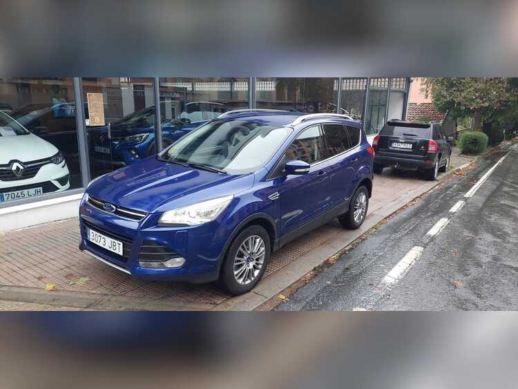 Ford Kuga 2.0 DIESEL 140CV foto 2